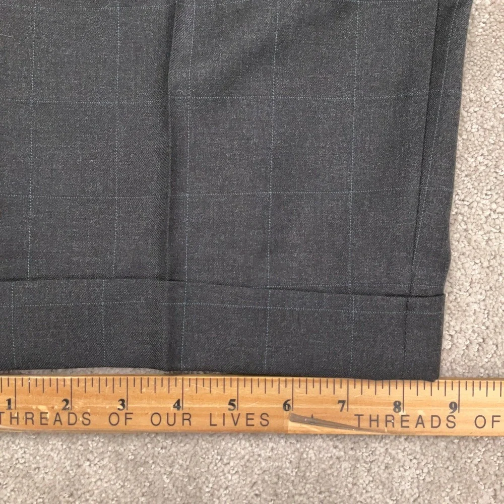 Hugo Boss Suit Men 42R Charcoal Gray Windowpane Plaid 3-Button Corporate Wool